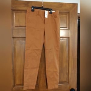 Women's Loft Skinny Ankle Mid Rise Dress Pants. New with Tags. Size 4